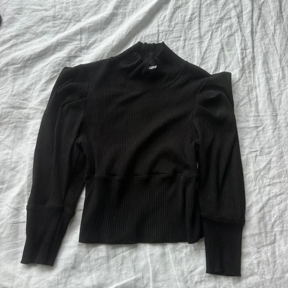 Black ribbed knit mock neck